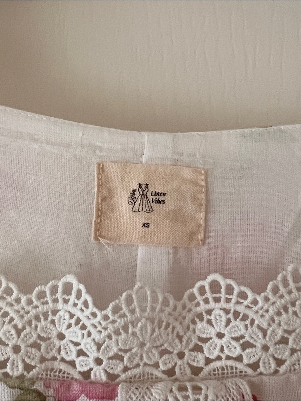 Floral linen maxi dress - Picture 8 of 11